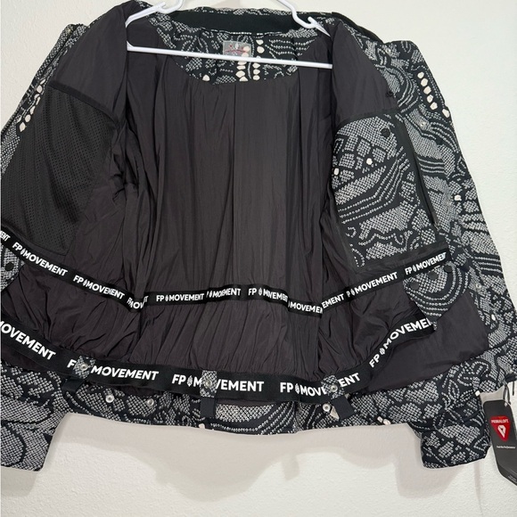 Free people Bunny Slope Printed Puffer Jacket - Picture 2 of 3